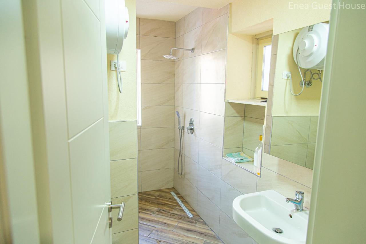 Enea'S Guest House Vlorë Eksteriør bilde